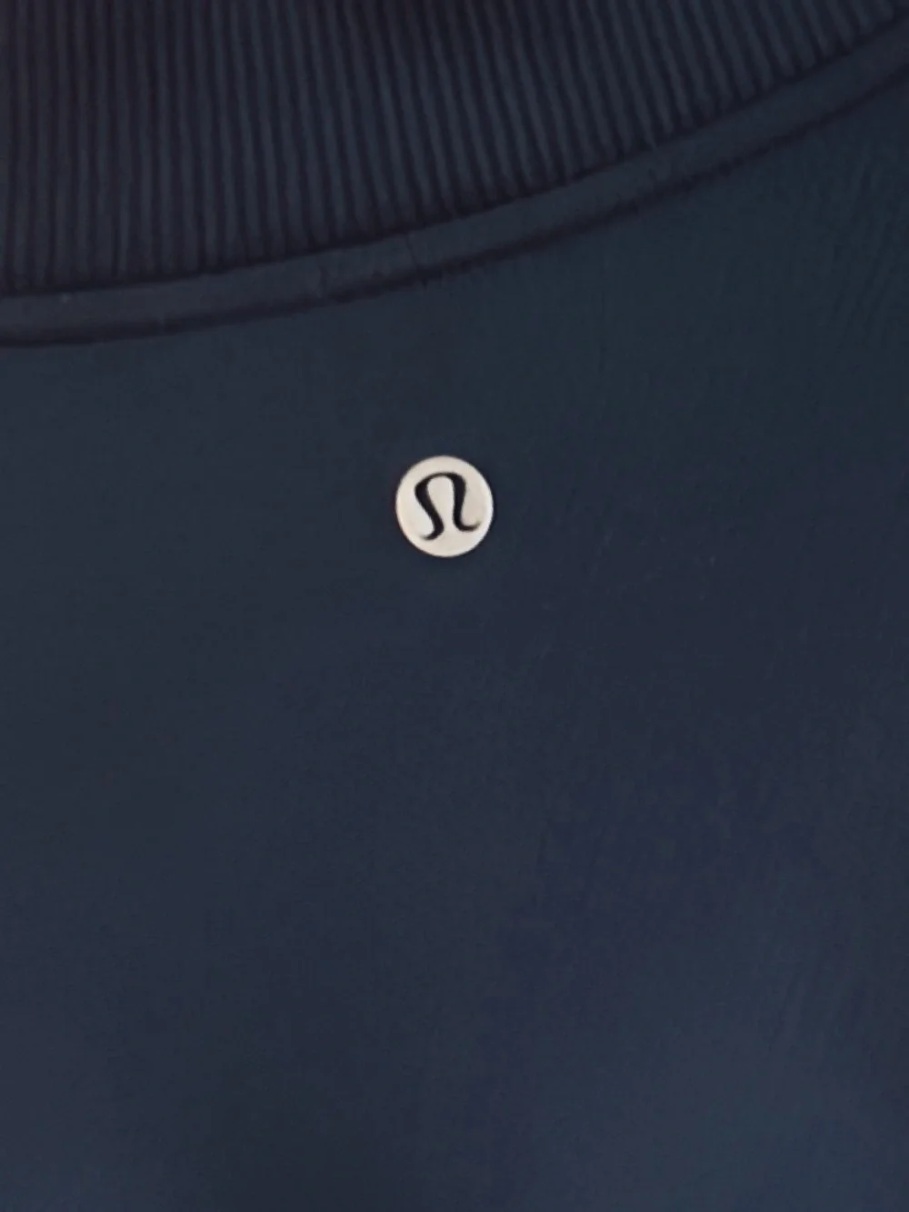 lululemon Men's Navy Blue Metal Vent Tech 1/2 Zip 2.0 Pullover Sweatshirt - XL